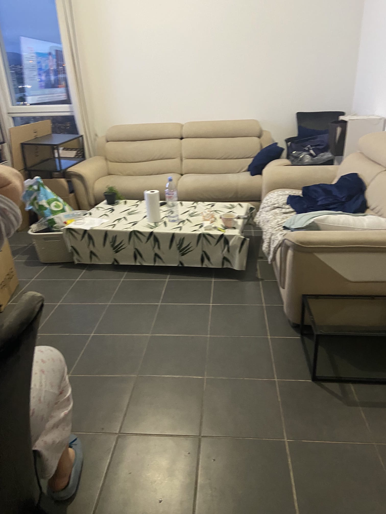 Débarras réalisé par Farah Débarras