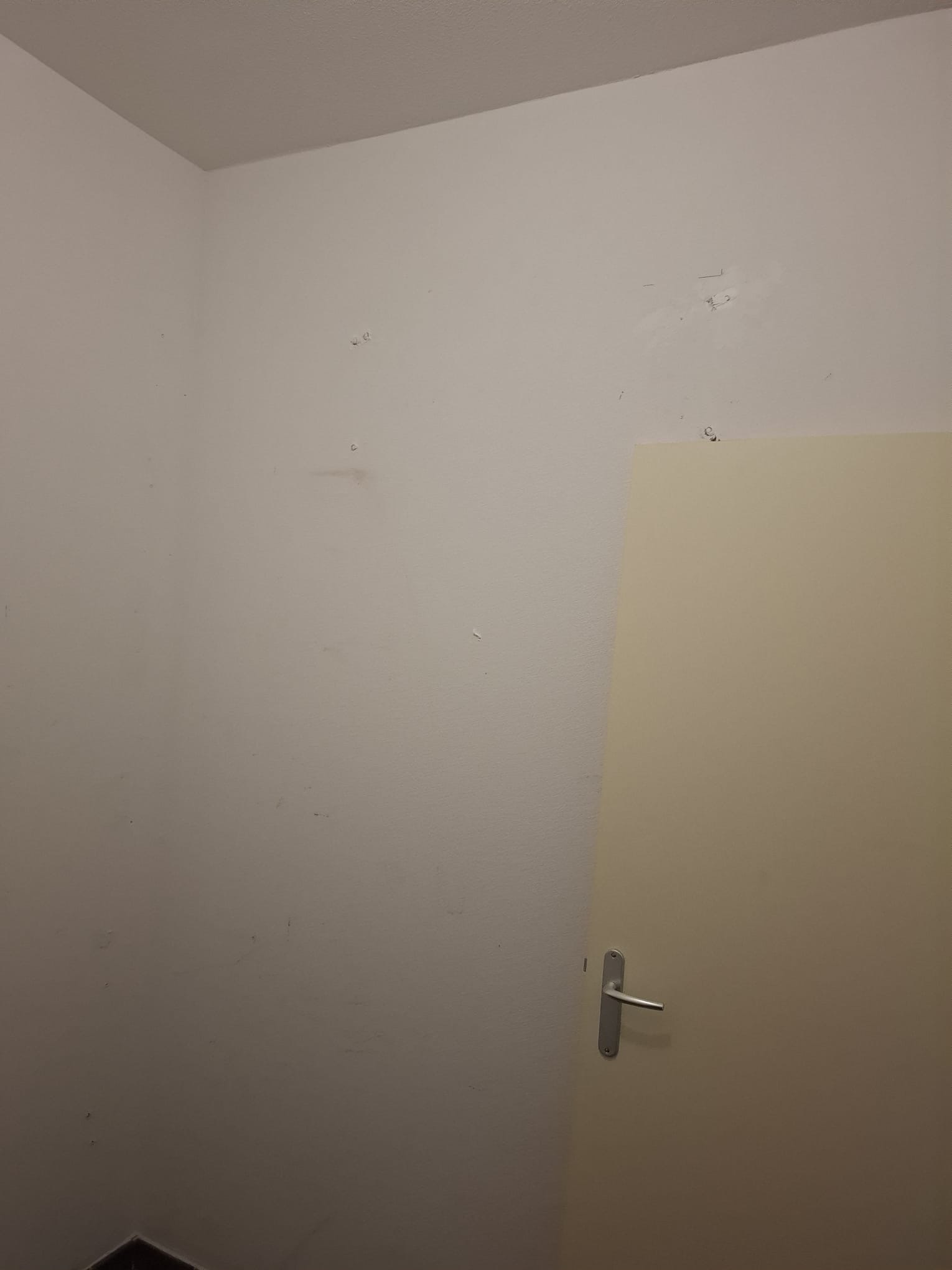 Débarras réalisé par Farah Débarras