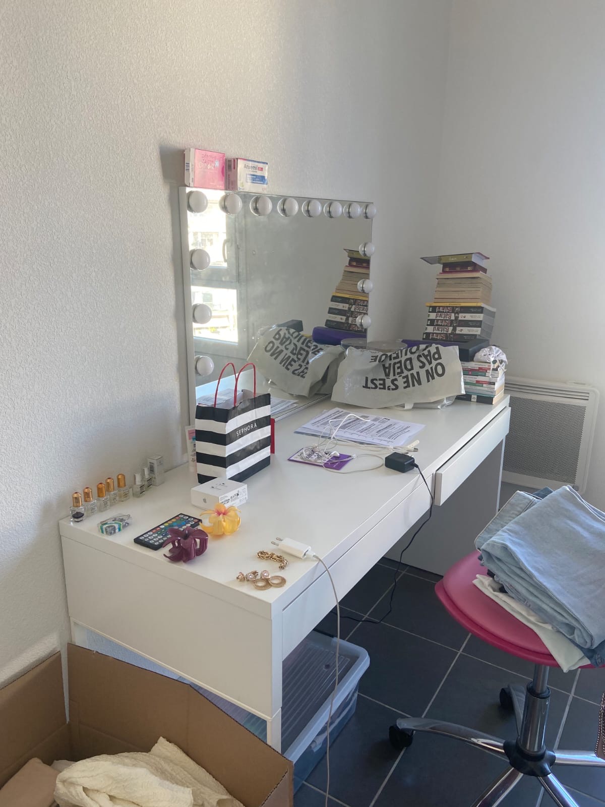 Débarras réalisé par Farah Débarras